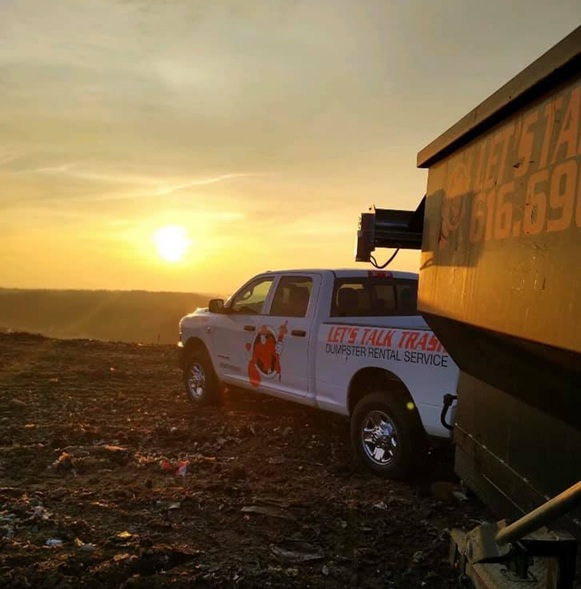 DumpsterRental_ChooseUsPhoto DumpsterRental_ChooseUsPhoto